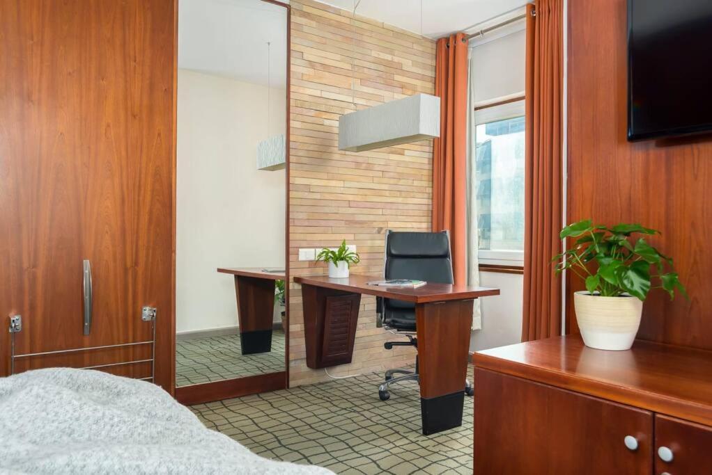 Central Modern City Escape Apartment! Cape Town Ngoại thất bức ảnh