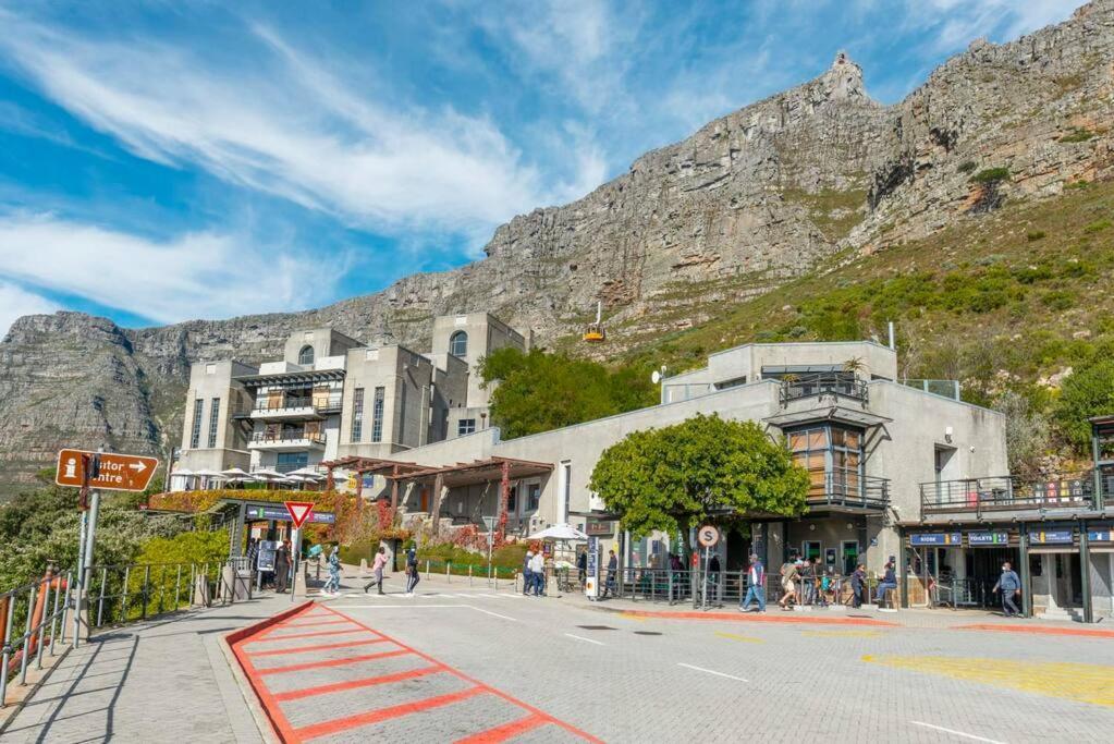 Central Modern City Escape Apartment! Cape Town Ngoại thất bức ảnh